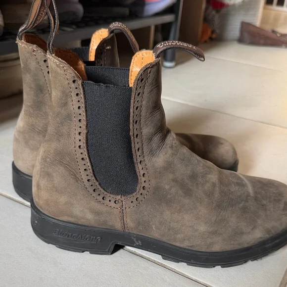 Blundstone Boot Rustic Brown 6.5 (us womens 9.5) - Picture 2 of 3